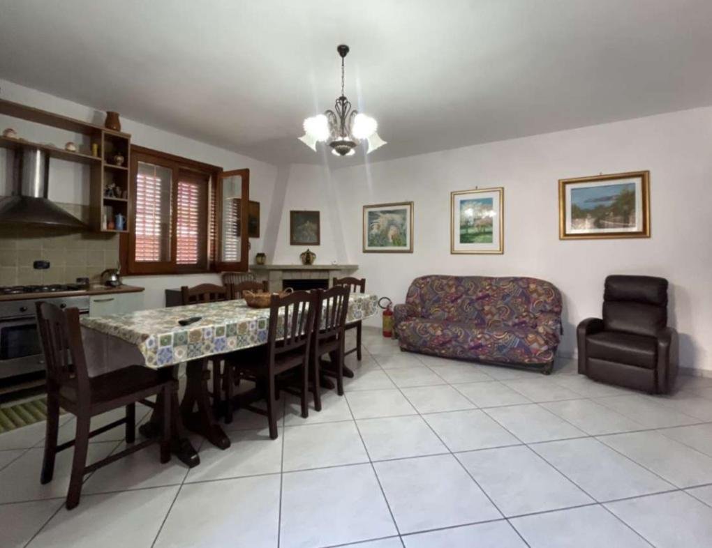 فندق Flora House برينديسي المظهر الخارجي الصورة